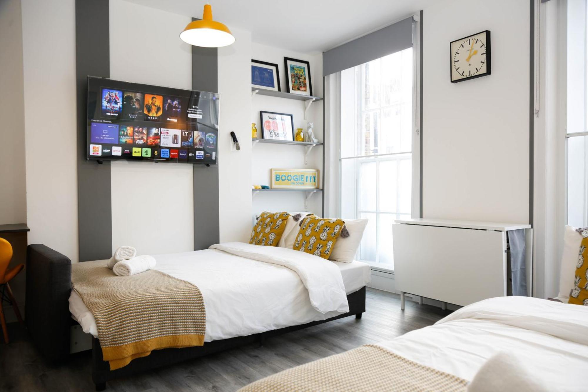 Luxury Rooms In Camden Town Near Shops, Cafes, Bars & Metro With Shared Bathrooms Лондон Екстер'єр фото