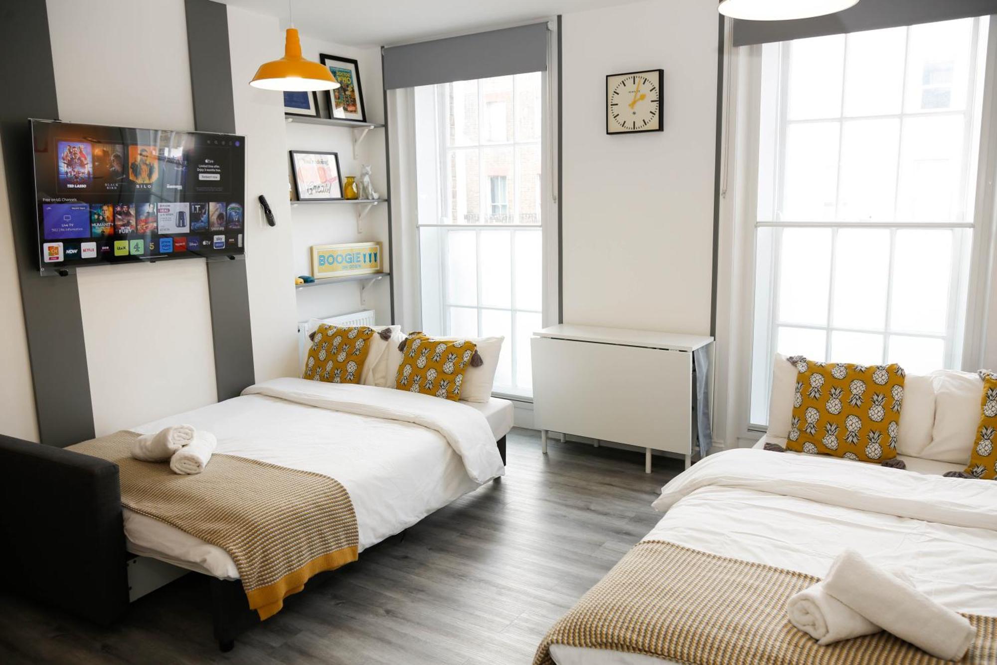 Luxury Rooms In Camden Town Near Shops, Cafes, Bars & Metro With Shared Bathrooms Лондон Екстер'єр фото
