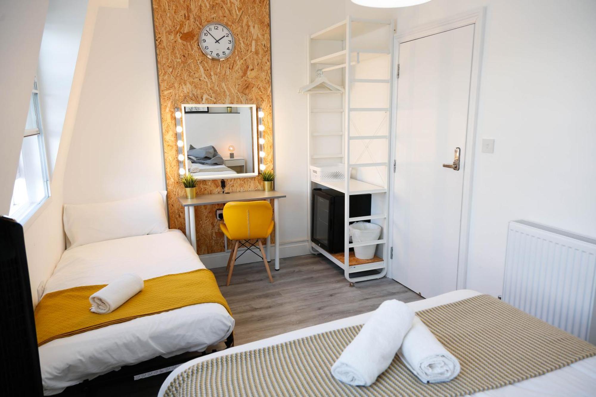 Luxury Rooms In Camden Town Near Shops, Cafes, Bars & Metro With Shared Bathrooms Лондон Екстер'єр фото