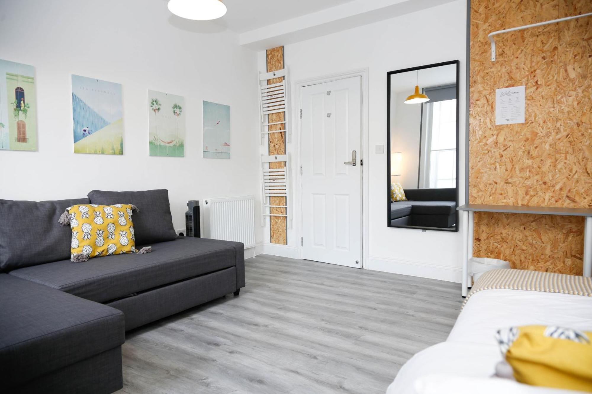 Luxury Rooms In Camden Town Near Shops, Cafes, Bars & Metro With Shared Bathrooms Лондон Екстер'єр фото