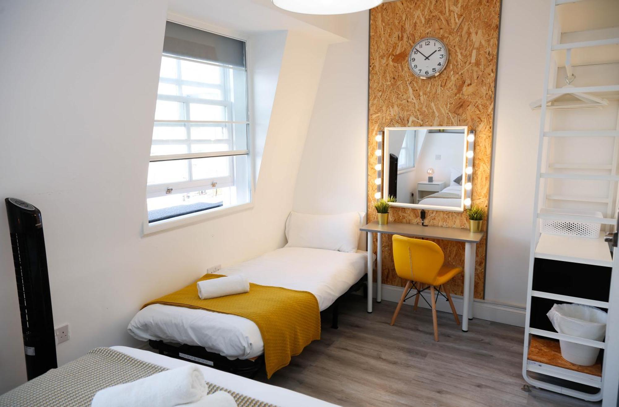 Luxury Rooms In Camden Town Near Shops, Cafes, Bars & Metro With Shared Bathrooms Лондон Екстер'єр фото