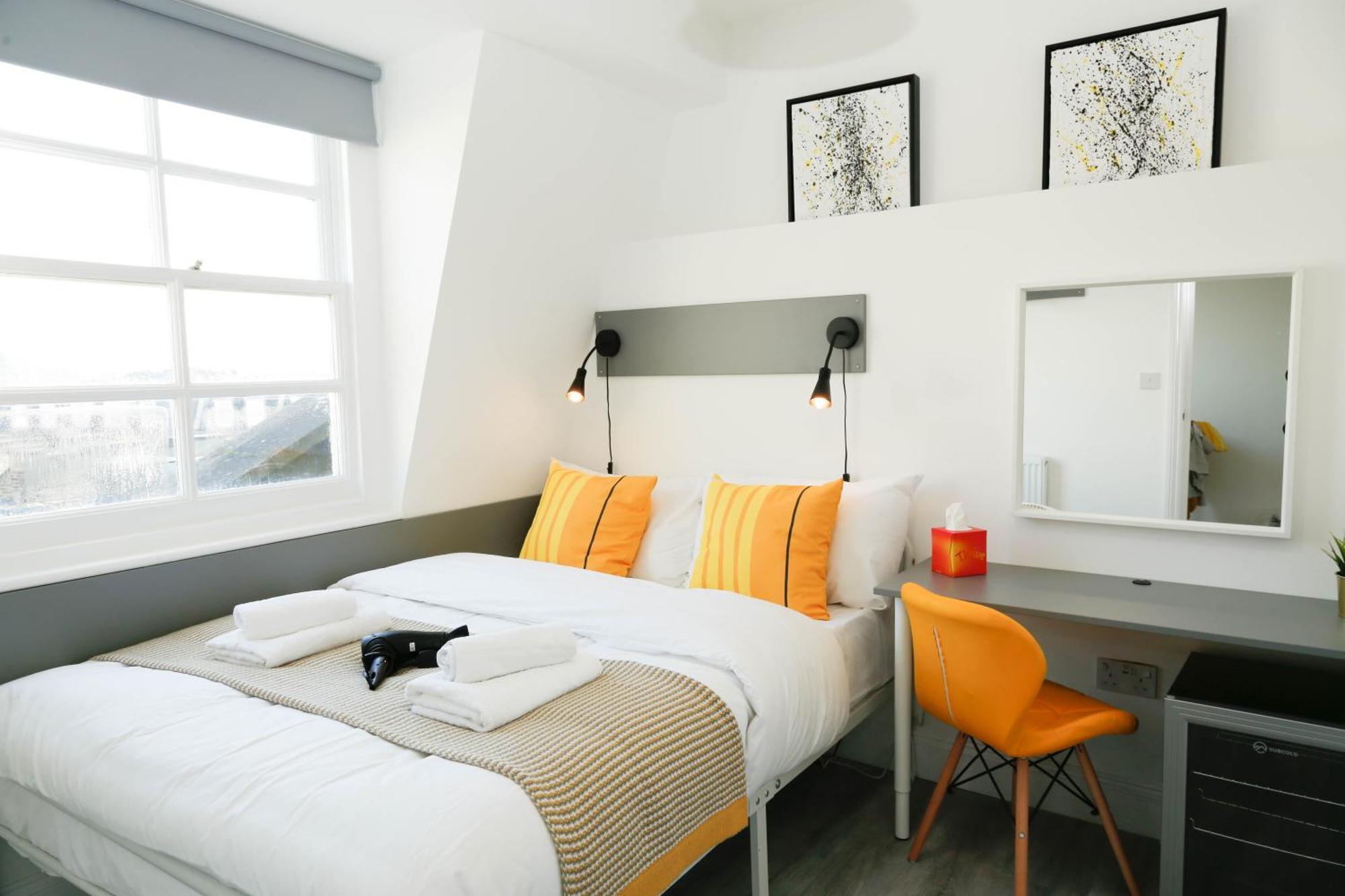 Luxury Rooms In Camden Town Near Shops, Cafes, Bars & Metro With Shared Bathrooms Лондон Екстер'єр фото